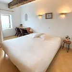 De L Heritage Hotel