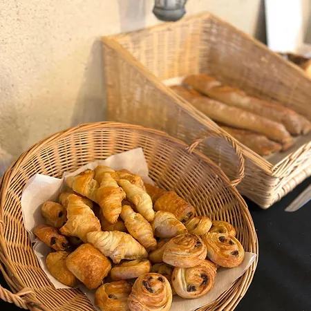 De L Héritage Hotel