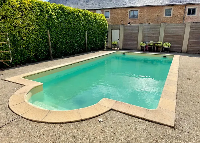 De L Heritage Hotel *